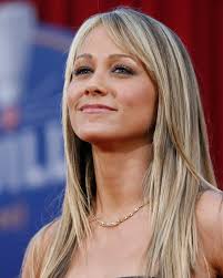 She is known for playing marcia brady in the brady bunch movie and a very brady sequel. Christine Taylor New Pictures Yes Urdu And English News Yes Urdu Christine Taylor Beautiful Blonde Taylor