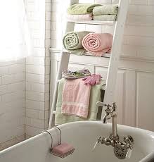Read on for some ideas about bathroom towels storage how it is possible to generate uniquely by yourself. 11 Beautiful Ways To Display Bathroom Towels Tip Junkie
