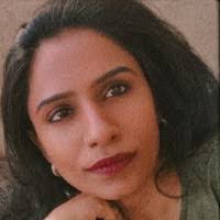 Sumaiya Khan's Instagram, Twitter & Facebook