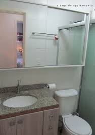 Aliando Beleza E Funcionalidade No Banheiro Armario Superior Com Espelho Duplo E Portas De Correr Gabinete Banheiro Balcao Para Banheiro Banheiro