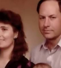 Episode 30: Aaron Hodge Now Available!! In 1995 Rector, Arkansas a family  of four is reported missing. When 17 year old Aaron Hodge (formerly Flick)  is found to be alive and well