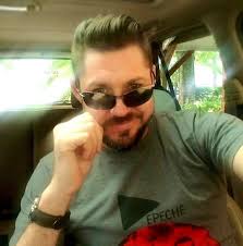 I decided to take a trip to Singapore, and I shared all about it in  @drewmagazine, now available