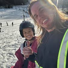 500lbs Trap Bar Deadlift- No hand straps, no belts, just God given gifts  and hard work. My belief is if you can't lift a weight without a belt or  straps you should