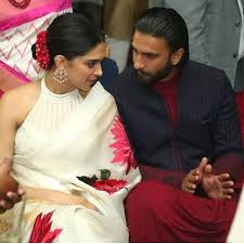Power Couple Deepika Padukone Ranveer Singh Enjoy Cousin S Wedding In Mumbai Hungryboo Designer Saree Blouse Patterns Indian Saree Blouses Designs Blouse Designs