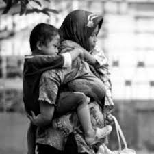 Secara tidak sengaja aku menemukan amplop kecil di atas meja belajarnya. Sayang Ibu Dan Anak Photos Facebook