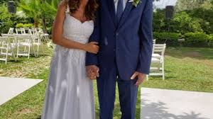 Maybe you would like to learn more about one of these? A Los 81 Anos Se Caso Alberto Cormillot Con Estefania Pasquini Mendovoz