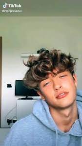 Pin By Anne On Tik Tok Video Hair Videos Tutorials Boy Hairstyles Hair Sytles