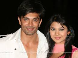 Karan Singh Grover And Jennifer Winget On The Sets Of Dill Mill Jennifer Winget Jennifer Husband