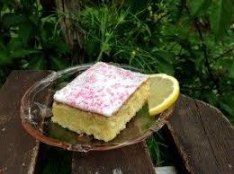 Zitronen Buttermilch Kuchen Buttermilchkuchen Buttermilch Kasekuchen Rezept Einfach
