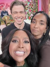 Could Marco & Leslie Jones really be a thing? Hmmm 👀😂 #lesliejones #...