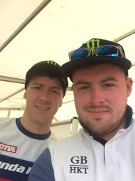 Thats my TT made for 2018😍 bought myself the hutchy Arai limited edition  today and got it signed by the man himself, over the moon🏁🇮🇲😎😝