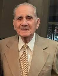 Lauren Capo's Instagram, Twitter & Facebook