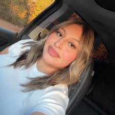 Vanessa Lopez (@vanessa.lopez.988632) • Facebook