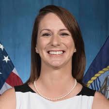 Neva Wise (@drnevawise)