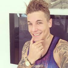 Alexander caniggia is an actor, known for bañeros 5: Alexander Caniggia Home Facebook