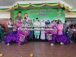 Walaupun pada masa kini, sudah wujud banyak gerai yang menjual makanan itu, ia tidak sama dengan hidangan ketika hari perayaan. Pelbagai Kaum Meriahkan Rumah Terbuka Awang Tengah Utusan Borneo Online