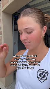 i always knew i was the favorite 😏😏😏 #motherdaughter #collegestudent  #family #reel