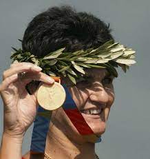 Fra wikipedia, den gratis encyklopædi. La Multi Ani Elisabeta Lipa Istoria Vie A Sportului Romanesc È™tiri BotoÈ™ani Stiri Botosani Ro