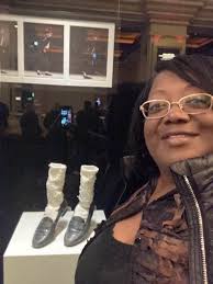 I went to see the one show in Vegas an Mike tore them dam shoes up! Great  show