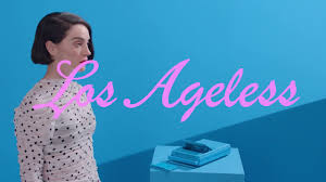 Vincent verbirgt sich die im texanischen tulsa geborene und mit acht geschwistern aufgewachsene annie clark. St Vincent Los Ageless Official Video Youtube