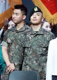Pin By Leia Rosa On Yb Military Service Since 2018 03 12 Taeyang Daesung Bigbang