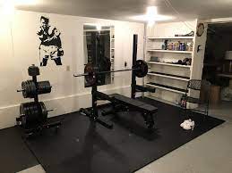 Minimalist Home Gym Setup Home Gym Design Gym Room At Home Home Gym Set