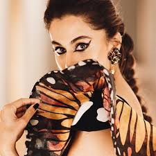 Taapsee Pannu Gives A Butterfly Effect In 2020 Taapsee Pannu Bollywood Actress Indian Celebrities