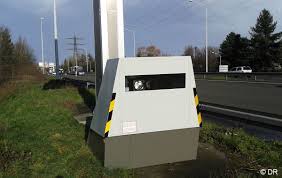 Maybe you would like to learn more about one of these? Exces De Vitesse Le Radar De Virage Pas En Virage