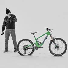 Nomad, also known as madison square north, is a neighborhood centered on the madison square north historic district in the borough of manhat. Santa Cruz Nomad Test Review Jetzt Testen Bei Skill Santa Cruz Handler Osterreich