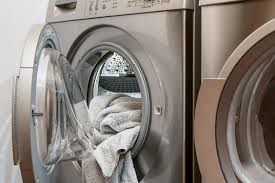 Ihre waschmaschine ist laut, macht komische geräusche beim schleudern? Wie Schliesse Ich Eine Oder Zwei Waschmaschinen Gleichzeitig Richtig An