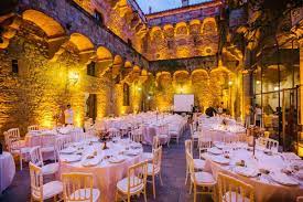 Sumptuous Wedding In A Tuscan Castle Facibeni Fotografia Castle Wedding Castle Tuscan