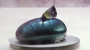 This Was The First Challenge On The Tv Show Zumbos Just Desserts In This Challenge Two Contestants Had To Zumbo S Just Desserts Zumbo Desserts Dessert Recipes