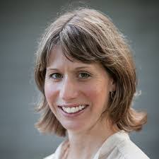 Kristen Lipscomb's Instagram, Twitter & Facebook