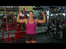 Today i'm going to show you how to make a nice and easy minecraft gym. 5 Explosive Home Workouts With Weights To Build Muscle