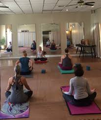 Lifespring Yoga Offers Exercise Fellowship In Kanawha City Metro Kanawha Wvgazettemail Com