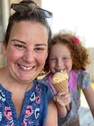 Judy Callaway's Instagram, Twitter & Facebook