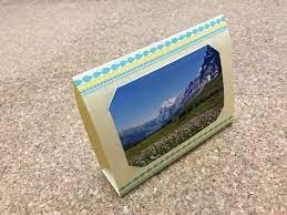 フォトフレームを手作り 画用紙で簡単 かわいい プレゼントにも 生活に役立つ説明書 フォトフレーム 手作り 手作り 写真立て フォト フレーム