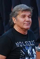 Prin pădure, pe cărare, la căsuța cu pridvor, vin' mândruță, vin' pe potecuță, mândro, pentru tine, scrisoare de la mama (ionică). List Of Certified Albums In Romania Wikipedia