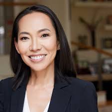 Diane Ho's Instagram, Twitter & Facebook