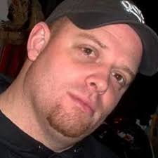 Damnit I've lost ANOTHER one! 😠😥 A dear old friend, Scott Kennard. Life  is fleeting and fragile af! Hold your loved ones close and tell them you  love them y'all! RIP SCOTT.