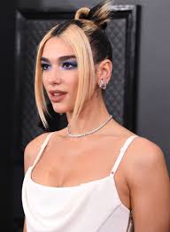 Master hair colorists joel warren of warren tricomi salon and aj lordet of pierre michel salon in new york city tell buzzfeed life kick off summer with a pool party and we'll tell you which beachy vacay would be perfect for you. 30 Best Summer Hair Color Ideas For 2020