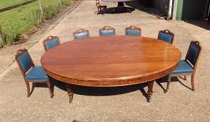 Large Oval Antique Dining Table Mid Victorian Oval Formed Oak Table By Howard Sons To Seat 12 People Table Ovale Table A Manger En Chene Table En Chene