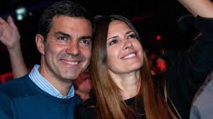 Mirá su evolución a través de los años en esta galería infartante. Juan Manuel Urtubey Hablo Del Embarazo De Isabel Macedo Estamos Muy Felices E Ilusionados Infobae