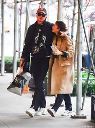 Zendaya won her first emmy for the same show. Zendaya And Jacob Elordi Out In Nyc February 2020 Pictures Popsugar Celebrity