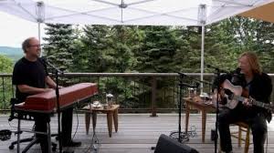 The barn is currently open for limited & very spaced indoor dining, limited bowling lane rental & curbside pickup of online food orders. Phish 3 0 Archives Jam Buzz