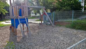 Europool ha ricevuto un riconoscimento dall'università bocconi di milano! Das Letzte Erzieherinnenteam In Der Geschichte Des Kindergartens Hausen Vor Wald Von Links Christa Friedrich Cornelia Ketterer Karin Fricker Monika Mellert Sarah Graf Regina Indlekofer Sabrina Haberland Manuela Mader Fotos Bombardi