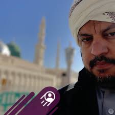 Several Indian passengers panicked and asked to disembark from an Emirates  flight at San Francisco Airport after Donald Trump announced a $100,000  annual H-1B visa fee. The aircraft, bound for India, was