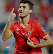 عبر محمد شريف، مهاجم الأهلي المصري، مساء اليوم الأحد، عن سعادته بالتتويج بلقب دوري أبطال أفريقيا مع القلعة الحمراء. Ø§Ù„Ø³ÙØ§Ø­ Ù…Ø­Ù…Ø¯ Ø´Ø±ÙŠÙ ÙŠØ¹ÙŠØ¯ Ø£Ù…Ø¬Ø§Ø¯ Ø§Ù„Ù…Ù‡Ø§Ø¬Ù…ÙŠÙ† Ø§Ù„Ù…ÙˆÙ‡ÙˆØ¨ÙŠÙ† Ø¬Ø±ÙŠØ¯Ø© Ø§Ù„Ø¨ÙŠØ§Ù†