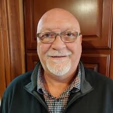 Congrats to my man, Samuel Callen, for winning the Pacesetter Award at  Ferris State University. Extremely well deserved and representative of all  the great work he's done at Worldpay