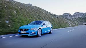 In 2013 volvo unveiled a special, limited version of the v60 called v60 polestar.it is a reworked v60 that was developed by polestar and went on sale in 2014 in limited markets only. Volvo V60 Polestar 2016 Im Fahrbericht Auto Motor Und Sport